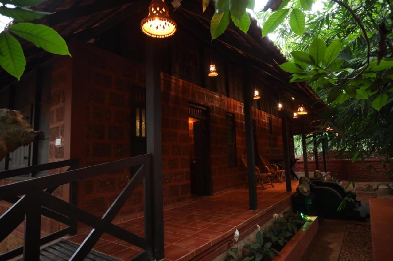 Greens Tree House & Wood House Sultan Bathery Zewnętrze zdjęcie